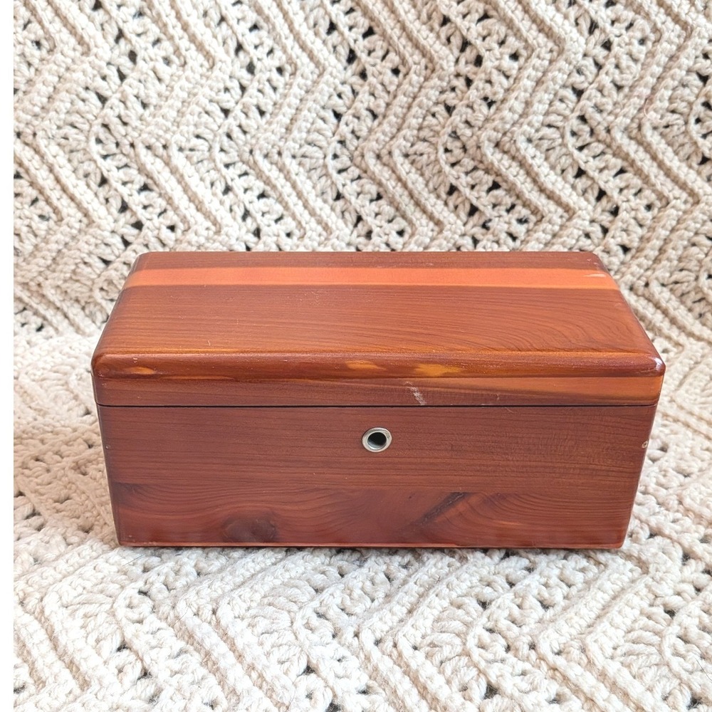 Vintage Lane Cedar Chest Miniature Salesman Sample Keepsake Box